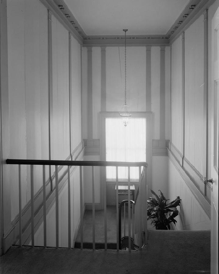 Stair Hall, Plantations, I526, Hauser Photography, 
